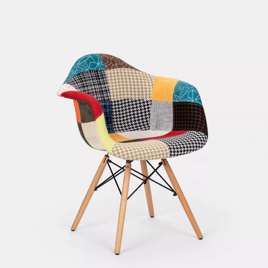 Poltroncina Patchwork piede in legno faggio Chiaro